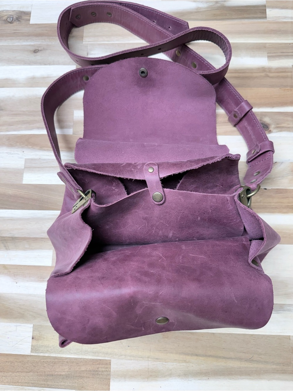 Women’s Leather Crossbody Bag in Plum - Picture 6 of 14